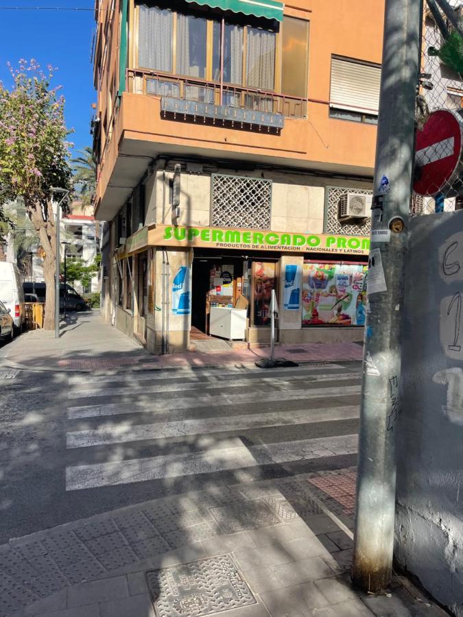 Comfortable Carolina En Alicante Kültér fotó